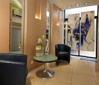 Ours Blanc - Place Victor Hugo 2* Toulouse