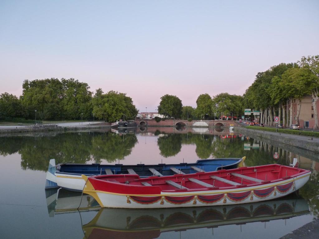 Hotel Ours Blanc - Place Victor Hugo