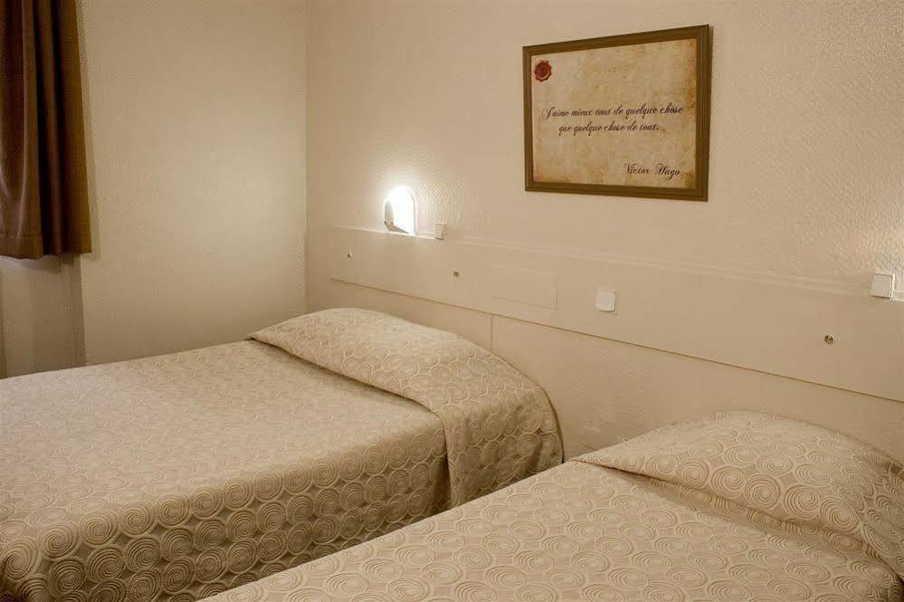 Hotel Ours Blanc - Victor Hugo 2*